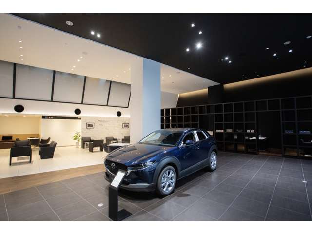 (株)関西マツダ ナンバ店