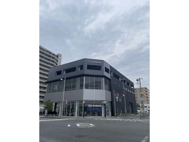 大阪スバル(株) 城東店