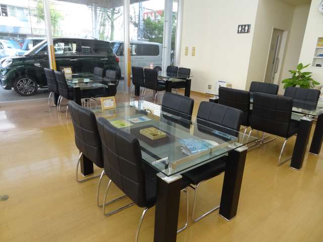 静岡ダイハツ販売 柳通り店
