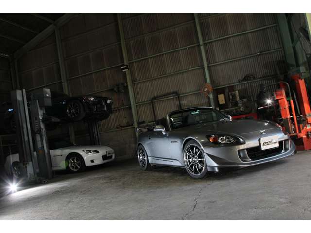 AUTO GARAGE M オートガレージ エム