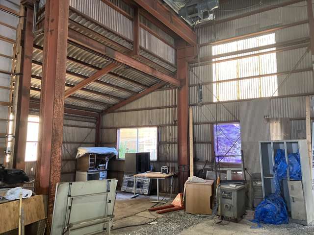 リペアガレージ