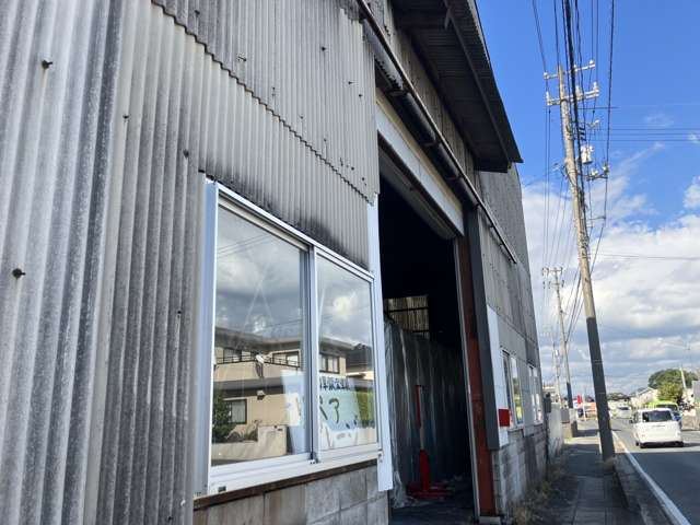 リペアガレージ