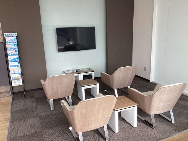 日産大阪販売(株) クルーゼ堺+U