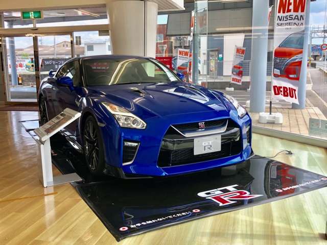 三河日産自動車(株) 日産ギャラリー岡崎宇頭