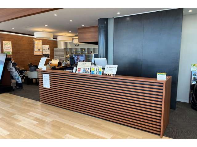 トヨタカローラ福井 丸岡店