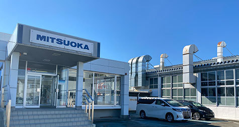 光岡自動車 富山ショールーム 特販課