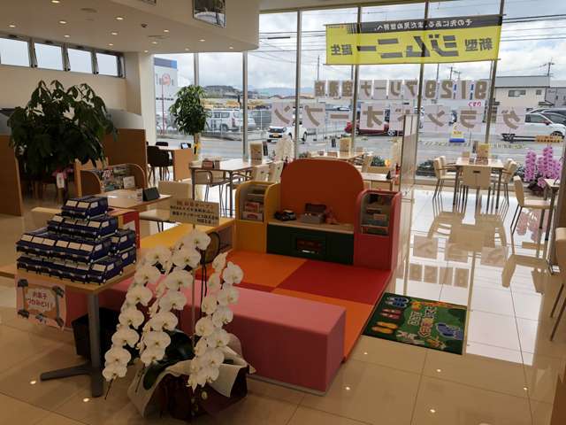 スズキ自販松山 U’sSTATION空港