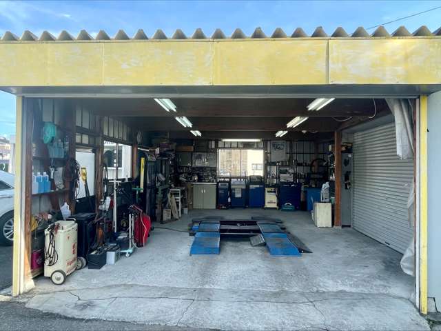 カーアシスト輝