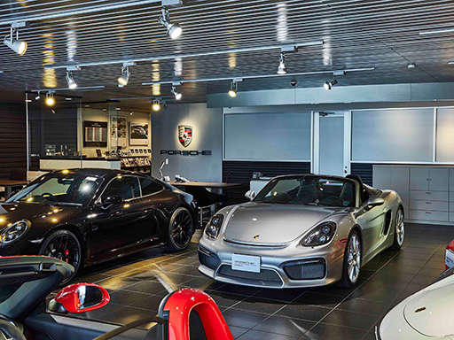 ポルシェセンター岡山認定中古車センター