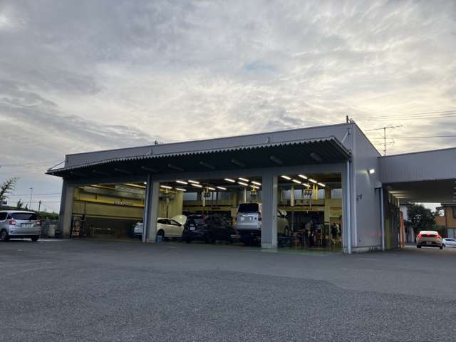 トヨタカローラ埼玉 春日部小渕店