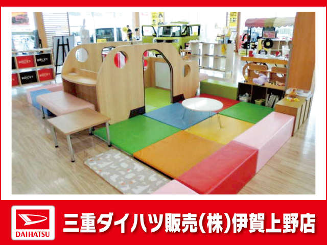 三重ダイハツ販売(株) 伊賀上野店