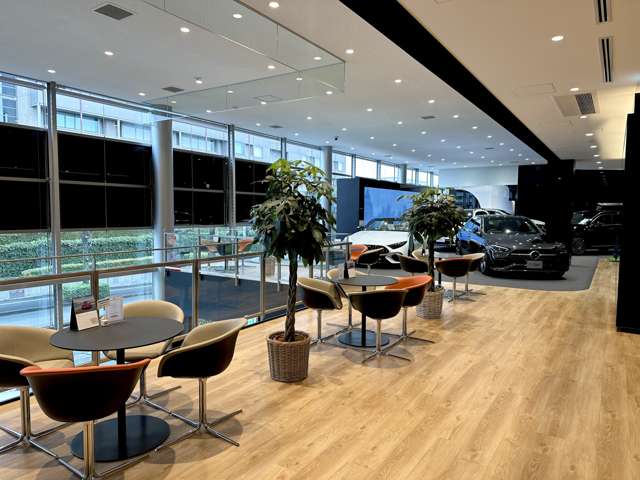 メルセデス・ベンツあざみ野サーティファイドカーセンター