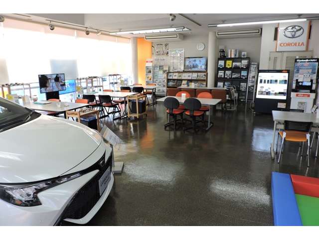 トヨタカローラ長崎 南長崎店