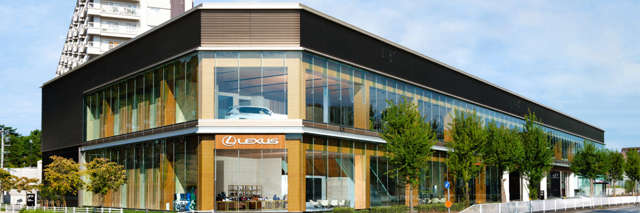 レクサス覚王山