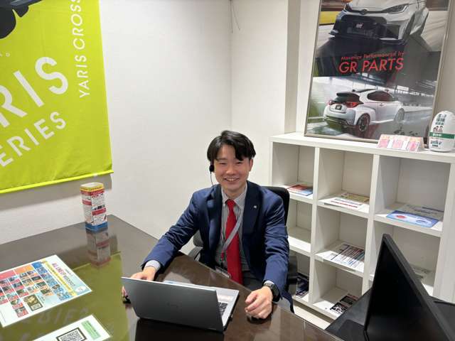 トヨタカローラ南海(株) 諏訪森プラザ