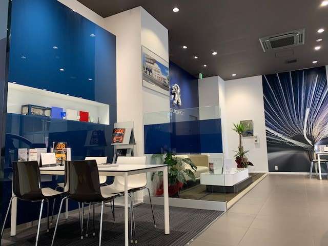 コンクエスト PEUGEOT広島/株式会社BLC