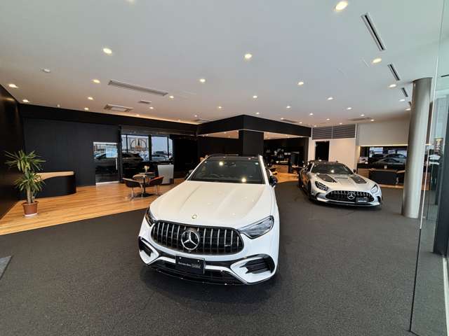 富山県 富山市の中古車販売店 メルセデス・ベンツ富山サーティファイ 
