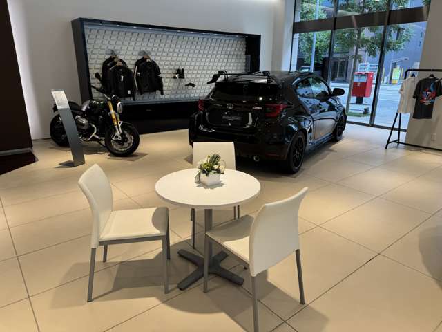 Enthusiast by Mitsuoka エンスージアスト バイ ミツオカ