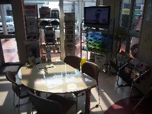 青森ダイハツモータース むつ