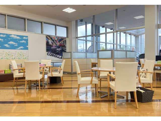 トヨタカローラ京都(株) 木津川台店