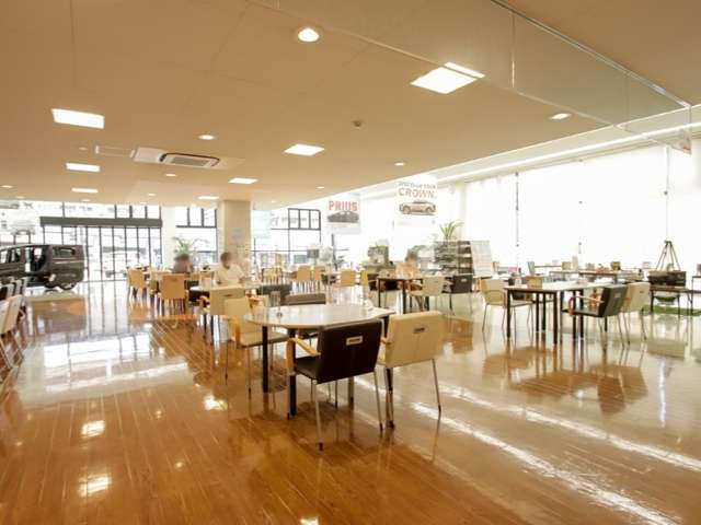 ウエインズトヨタ神奈川 WEINS U-Car 厚木水引
