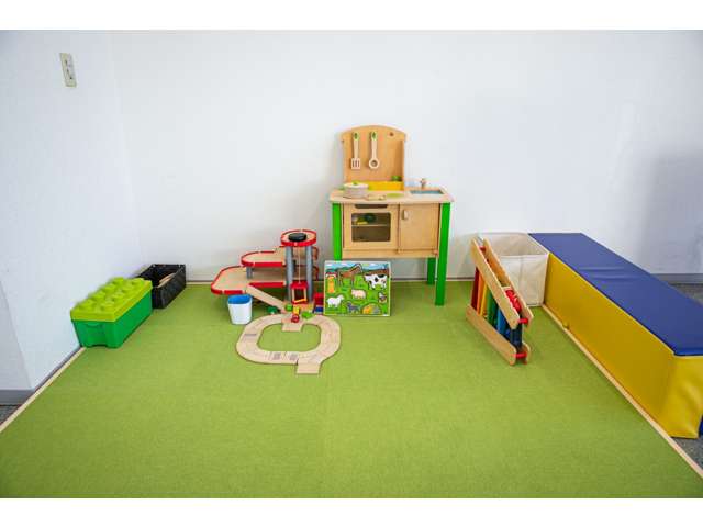 トヨタカローラ神戸(株) 三田マイカーセンター