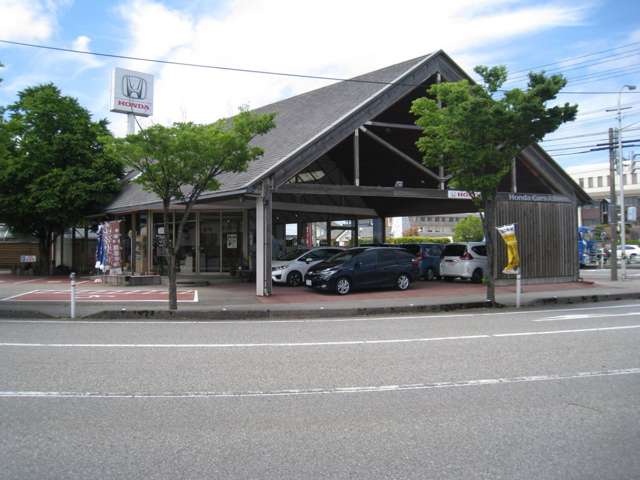 ホンダカーズ富山 入善店