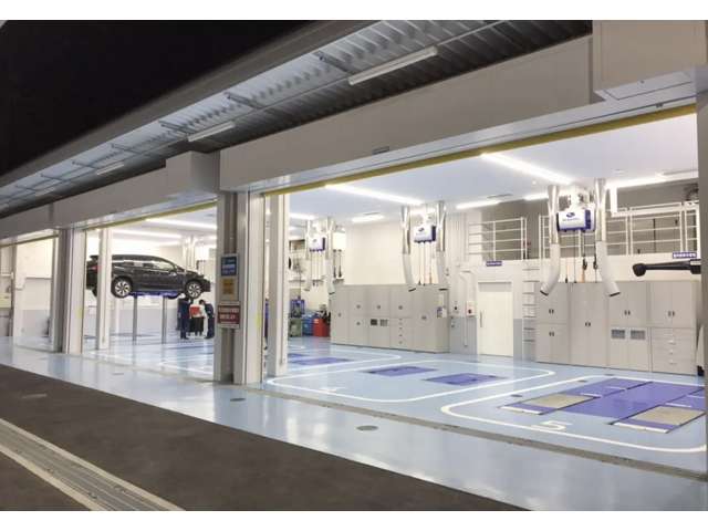 大阪スバル(株) 狭山店