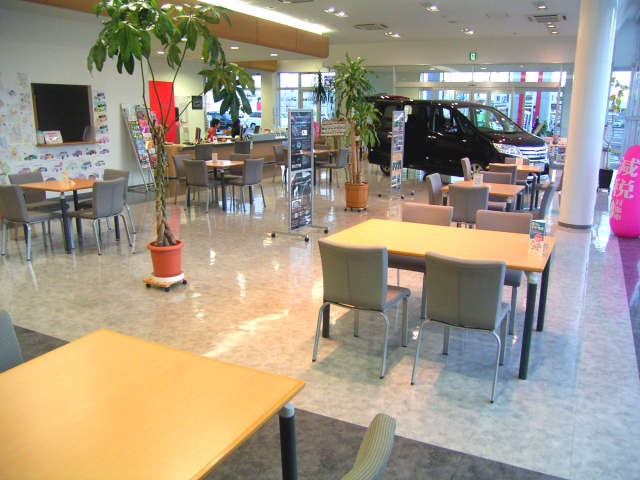 日産プリンス新潟販売 マイカー上越店