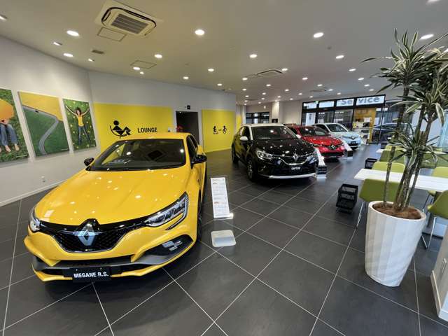 ルノー横浜港南