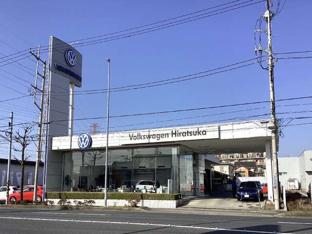 (株)ファーレン小田原 Volkswagen平塚