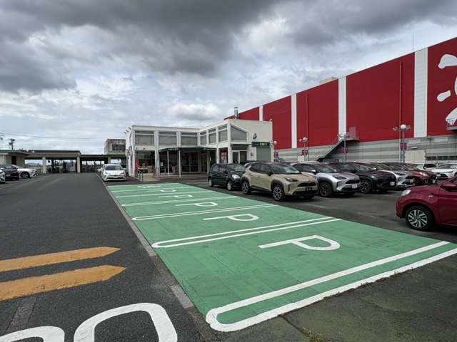 愛知トヨタ キャラット豊川店