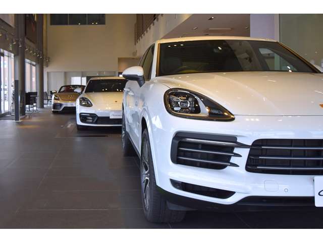 ポルシェセンター福井