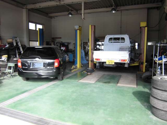 コスモガレージ