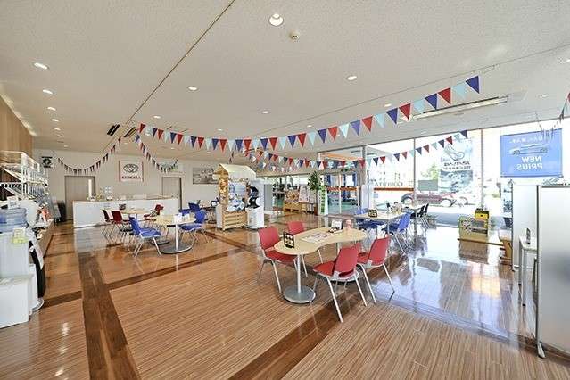 トヨタカローラ福島 北福島店