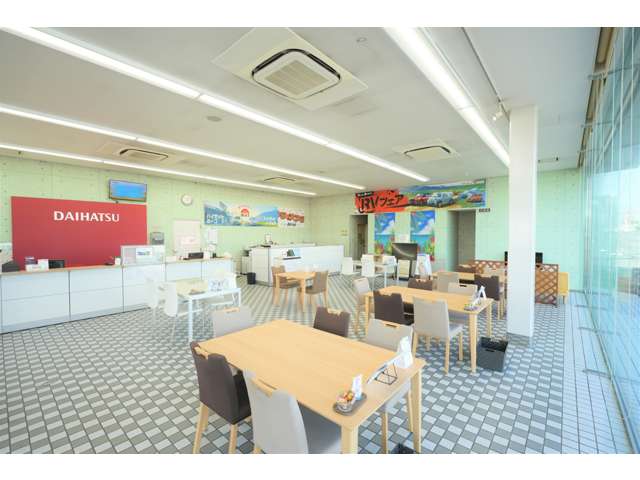 香川ダイハツモータース 観音寺店