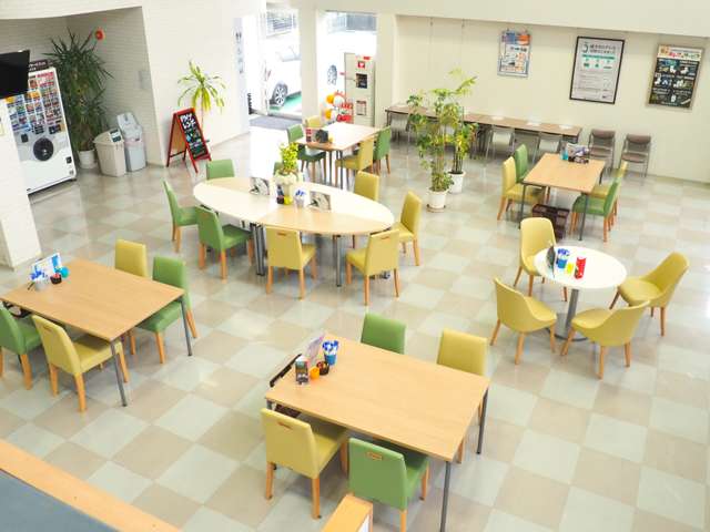 トヨタモビリティ神奈川(旧神奈川トヨタ) 中古車タウン相模原北