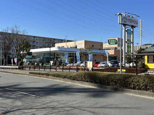 ウエインズトヨタ神奈川 ビークルステーションライフタウン藤沢