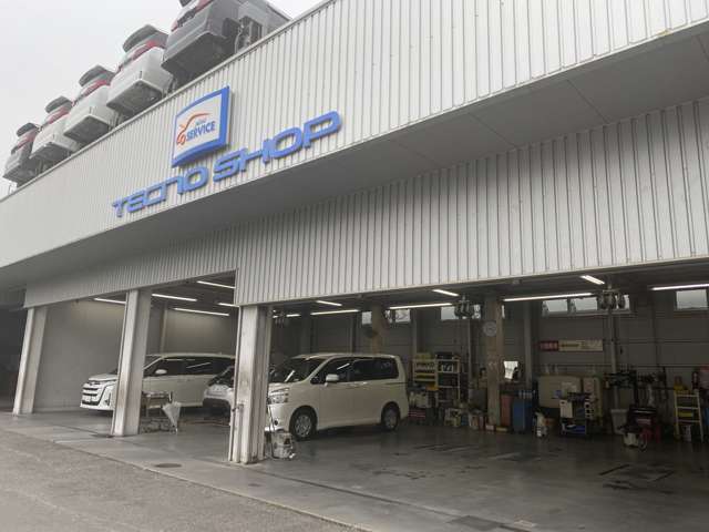 ネッツトヨタニューリー北大阪(株) 豊中店