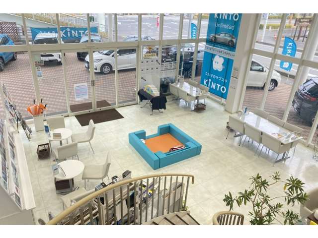 トヨタカローラ新茨城 岩瀬店