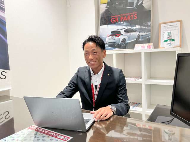 トヨタカローラ南海(株) 諏訪森プラザ