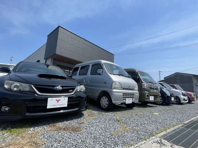 T-three famille 松山店