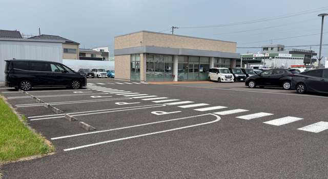 愛知トヨタ 師勝マイカーセンター