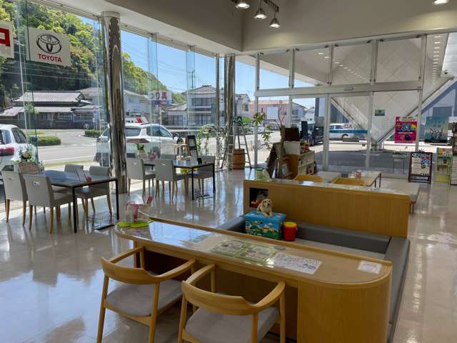 ユナイテッドトヨタ熊本株式会社 カローラ熊本 天草店