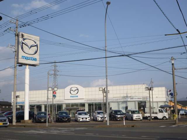 北陸マツダ 武生U-Carランド