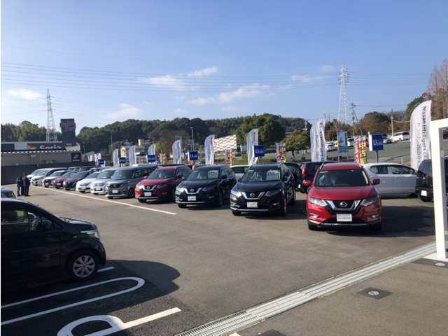 日産福岡販売 飯塚カーランド