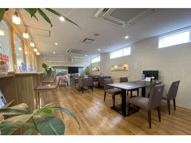 トヨタカローラ新茨城 岩瀬店