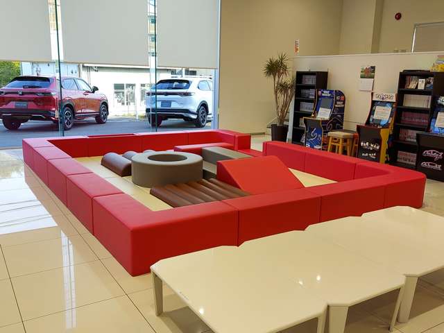 (株)ホンダ四輪販売三重北 ホンダカーズ三重北 亀山長明寺店