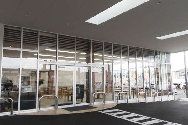 神奈川ダイハツ販売 厚木店