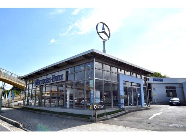 メルセデス・ベンツ成田